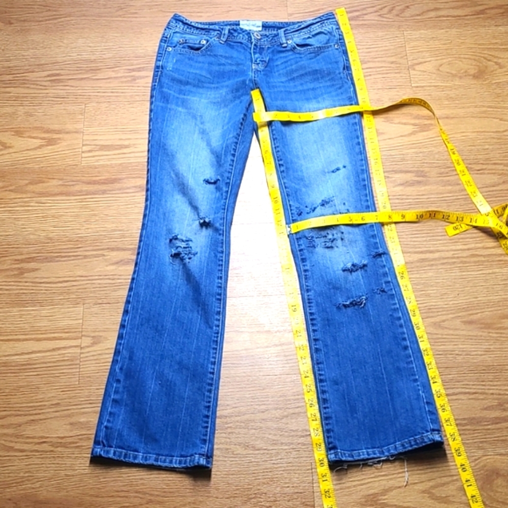 AEROPOSTALE 3x30 REGULAR FADED DISTRESSED 2011 CHELSEA BOOTCUT GIRLS BLUE JEANS